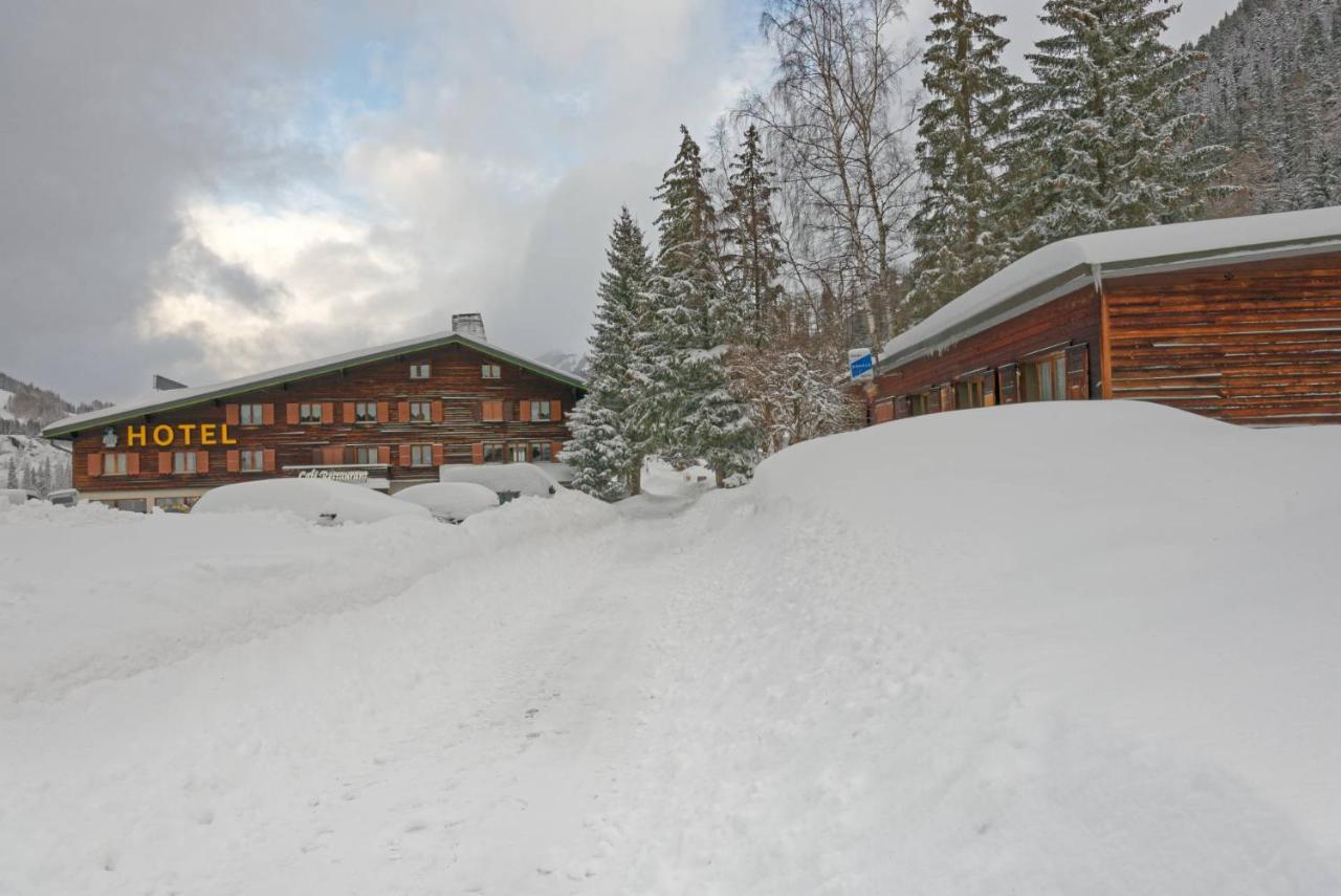 Motel Bivouac De Napoleon Bourg-Saint-Pierre Exterior photo