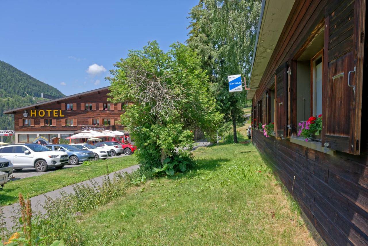 Motel Bivouac De Napoleon Bourg-Saint-Pierre Exterior photo